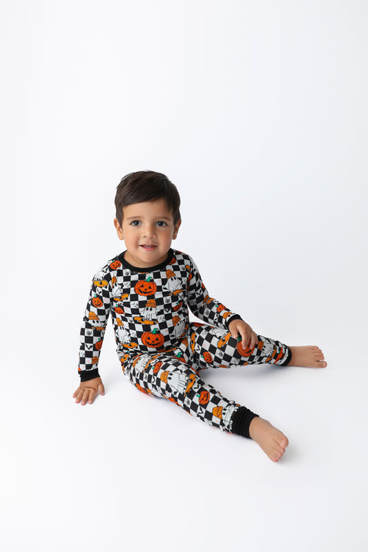 Spooky tricks Two-pieces pajama set